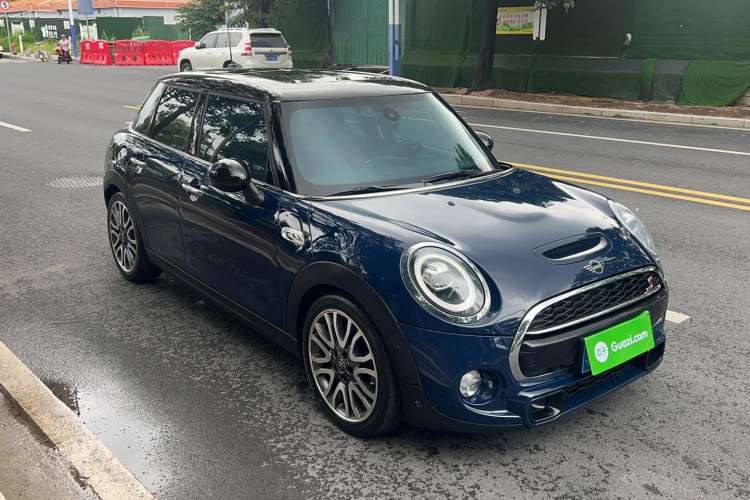 Used  MINI 2019 2.0T COOPER S Artist Five-Door Edition
