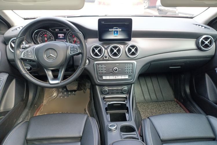 Used Mercedes-Benz GLA 2018 GLA 200 Fashion Model