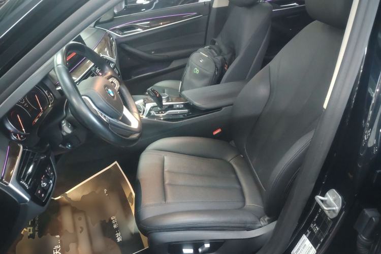 Used BMW 5 Series 2018 525Li Luxury Package
