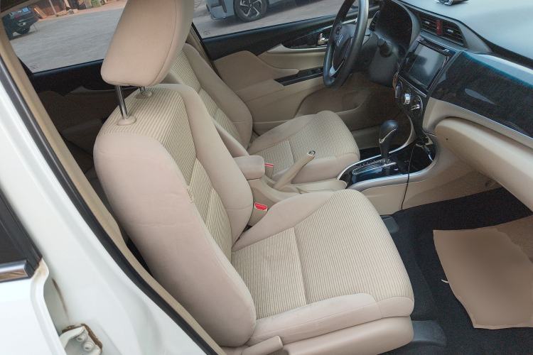 Used Honda Crider 2015 1.8L Automatic Luxury Edition
