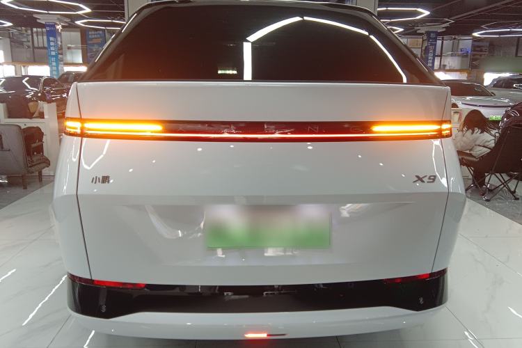 Used XPeng X9 2025 740 Ultra-Long Range Max