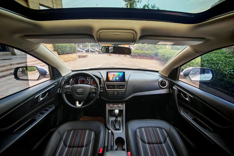 Used Bestune X40 2017 1.6L Automatic Luxury Model
