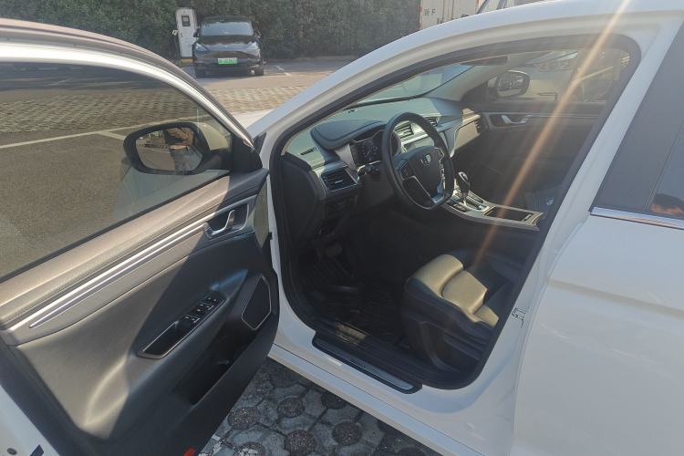 Used Geely Auto Emgrand GL 2017 1.8L DCT Elite Model