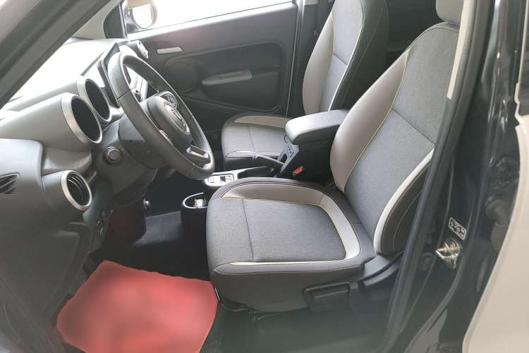 Used ORA Black Cat 2022 351 km Standard Version Ternary Lithium