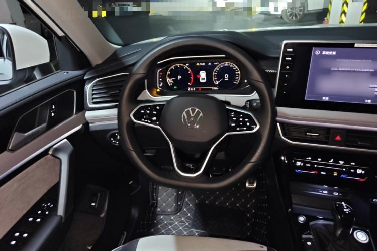 Used Volkswagen Tayron X 2023 330TSI Two-Wheel-Drive Prestige High-Energy Version
