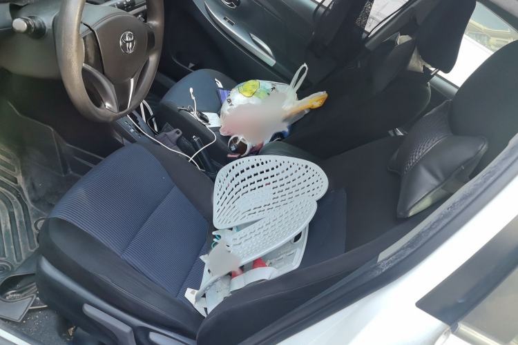 Used Toyota YARiS L 2015 1.5E Automatic Charm Edition