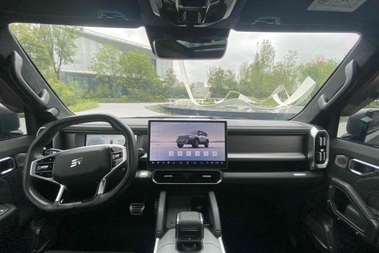 Used JETOUR Traveler 2023 2.0T All-Wheel Drive CrossPRO+
