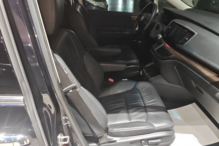 Used Honda Odyssey 2015 2.4L Smart Edition