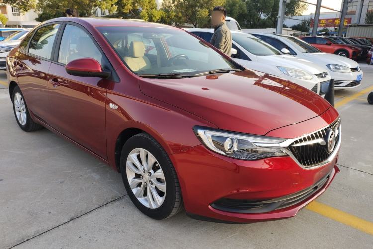 Used Buick GT 2018 15T Dual-Clutch Elite Model China V Standard
