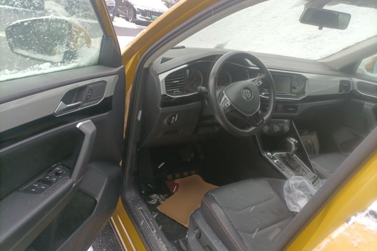 Used Volkswagen Tayron 2019 330TSI Two-Wheel-Drive Luxury Version China V Emission Standard
