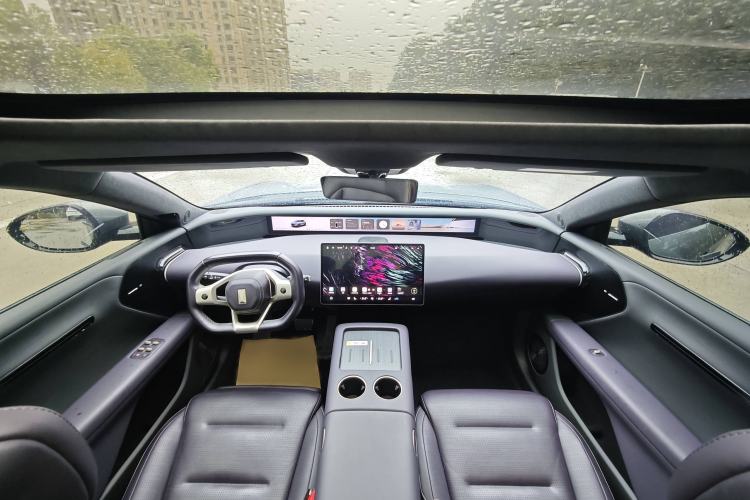 Used  07 2024 Max Extended-Range Edition
