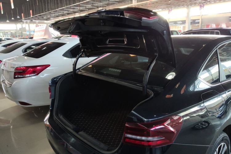 Used Volkswagen Lavida 2022 280TSI DSG Comfort Edition
