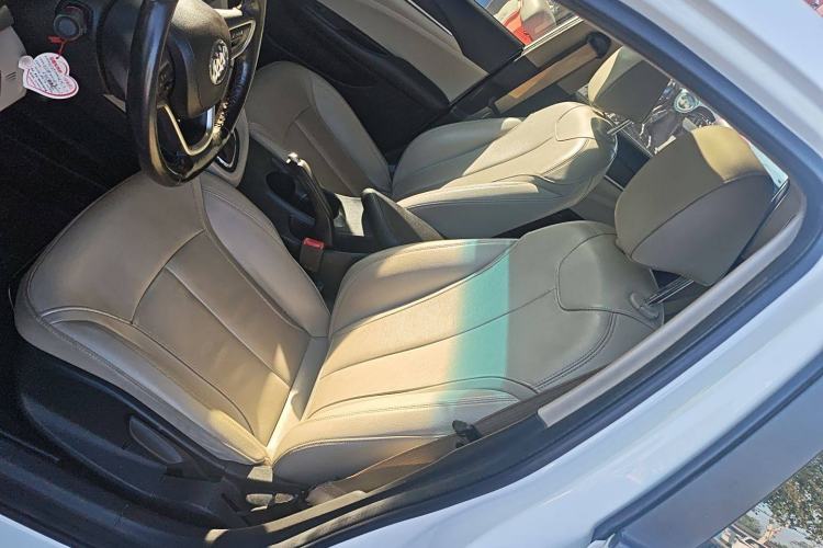 Used Buick GT 2018 15T Dual-Clutch Elite Model China V Standard
