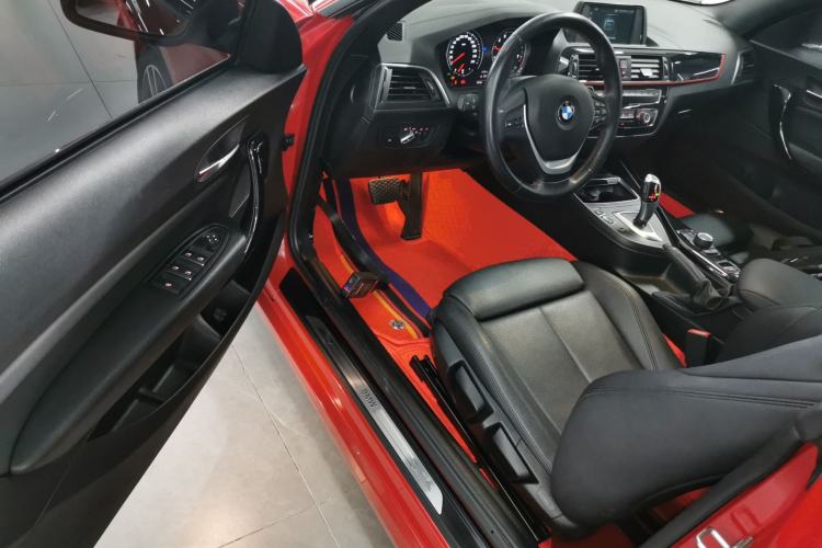 Used BMW 2 Series 2018 220i Convertible Coupe Sports Design Package
