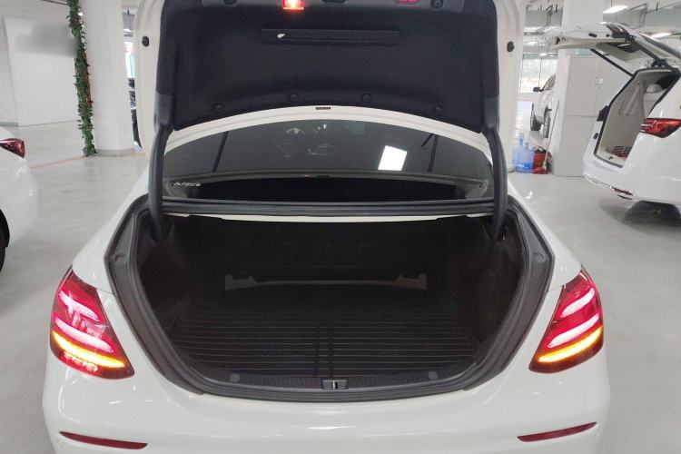 Used Mercedes-Benz E-Class 2019 E 300 L Sport Luxury Edition