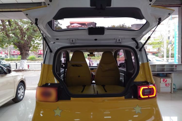 Used Wuling Hongguang MINIEV 2021 Macaron Sandwich Model 170 km Lithium Iron Phosphate