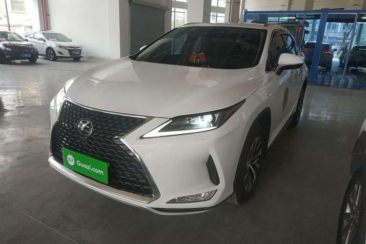 Used Lexus RX 2020 Revised Version 300 Two-Wheel Drive Comfort Edition
