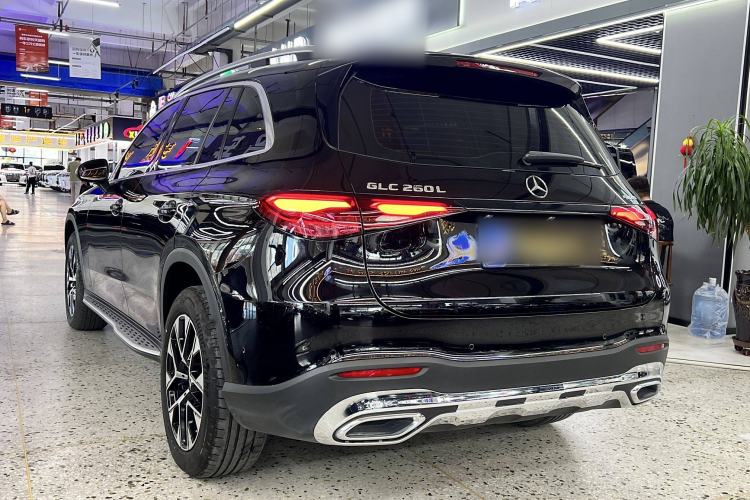 Used Mercedes-Benz GLC 2024 GLC 260 L 4MATIC Dynamic Edition 5-seater
