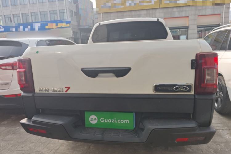 Used JMC Yuhu 7 2022 2.0T Automatic Diesel Two-Wheel Drive Comfort Version Standard Wheelbase
