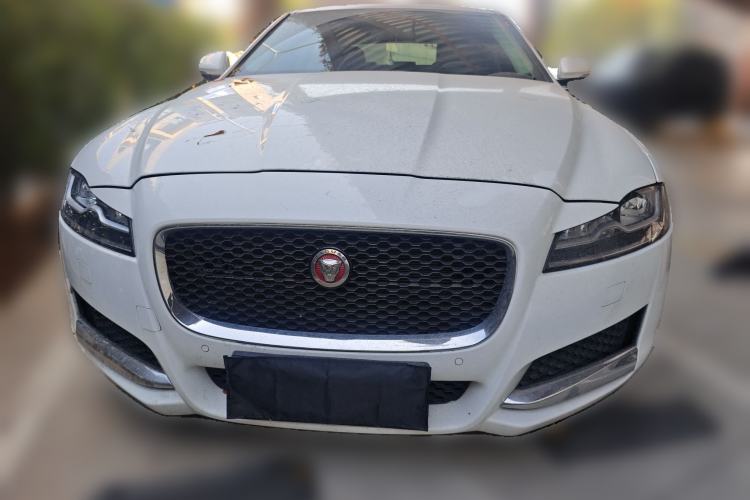 Used Jaguar XFL 2018 XFL 2.0T 250 PS Premium Edition
