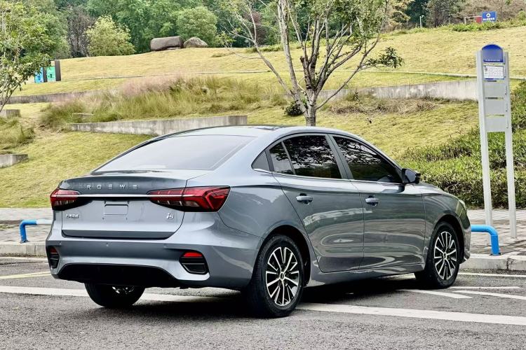 Used Roewe i5 2021 Revised Version 1.5L CVT Diamond Edition
