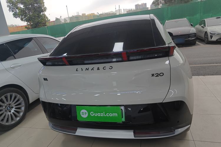 Used Lynk & Co Z20 2025 530 km Range Rear-Wheel Drive Pro
