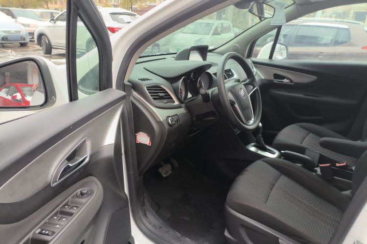 Used Buick Encore 2015 1.4T Automatic Two-Wheel Drive Urban Elite Version
