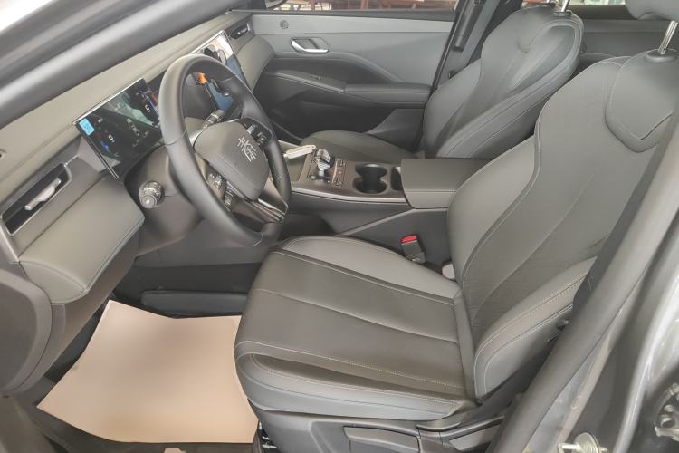 Used BYD Qin PLUS 2025 DM-i Smart Drive 55KM Leading Model