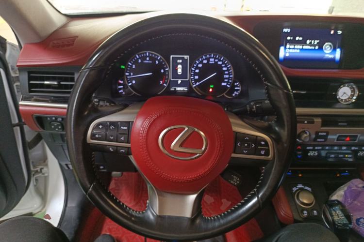 Used Lexus ES 2017 200 30th Anniversary Edition