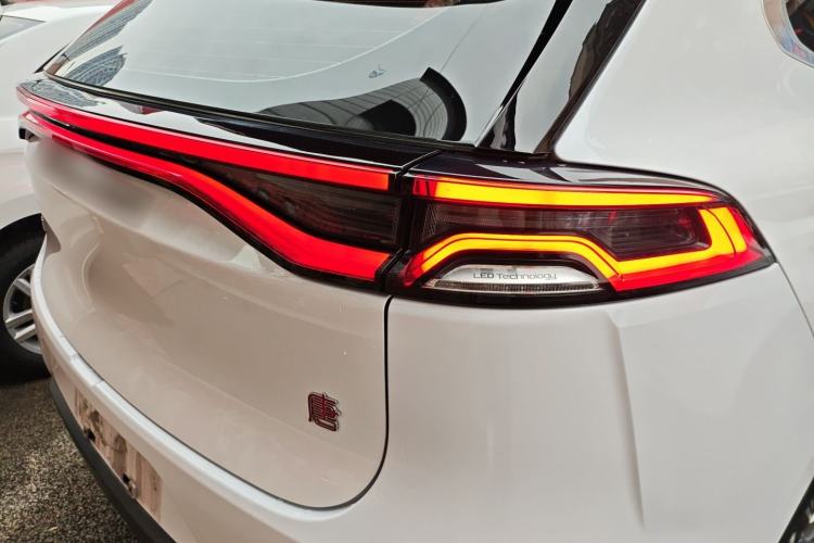 Used BYD Tang 2018 2.0T Automatic Smart Connect Prestige 7-Seater China V Standard
