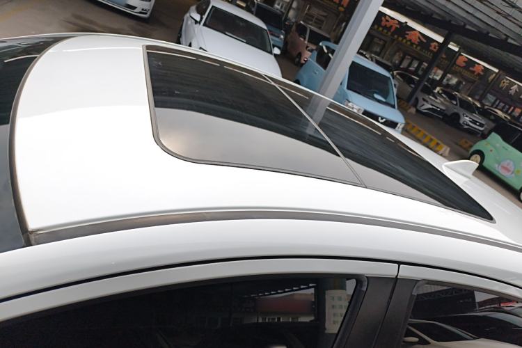 Used Honda Vezel 2020 1.5L CVT Elite Edition
