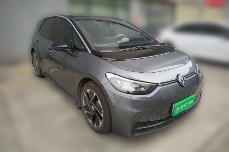 Used Volkswagen ID.3 2025 Smart Model Outstanding Oxygen Edition