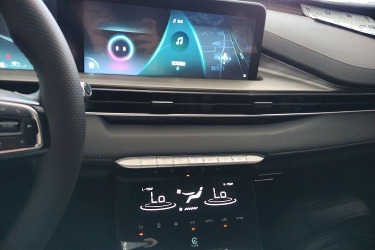 Used Chery Tiggo 8 PLUS Kunpeng e+ 2022 PHEV 1.5T WindStyle e+
