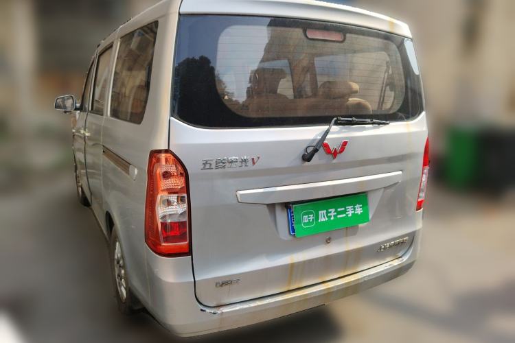 Used Wuling Rongguang V 2015 1.2L Standard Version