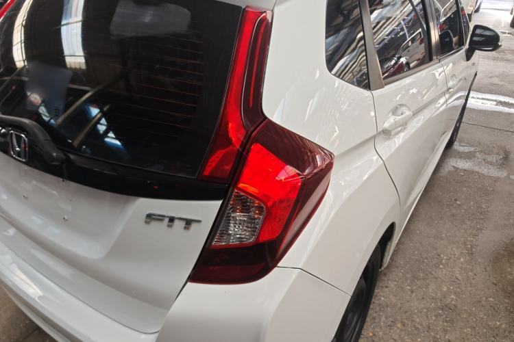 Used Honda Fit 2016 1.5L LXS CVT Comfort Sunroof Version