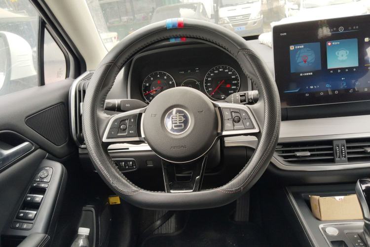 Used BYD Tang 2018 2.0T Automatic SmartConnect Luxury 7-Seater China V Emission Standard
