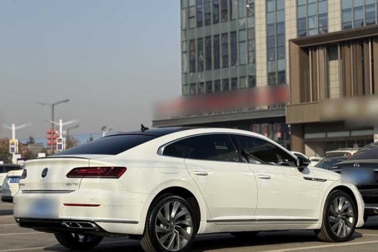 Used Volkswagen FAW-Volkswagen CC 2023 380TSI Striking Edition
