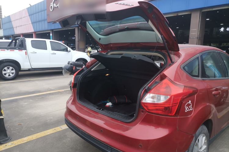 Used Ford Focus 2012 Hatchback 1.6L Automatic Comfort Model
