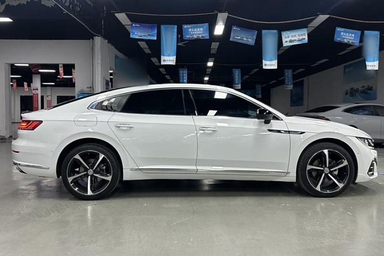 Used Volkswagen FAW-Volkswagen CC 2023 380TSI Striking Edition
