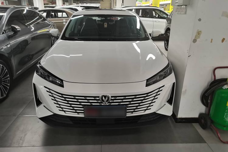 Used Changan Eado 2024 1.5T GDI Automatic Prestige Edition
