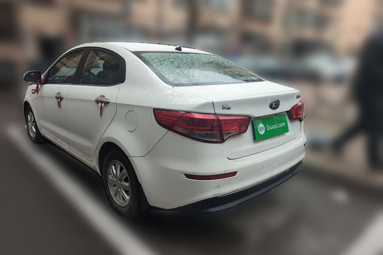 Used Kia K2 2015 Sedan 1.4L MT GLS
