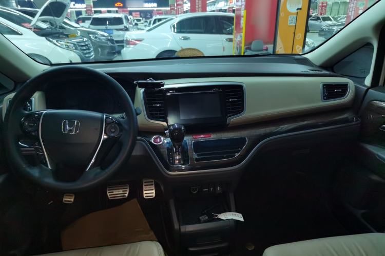 Used Honda Odyssey 2017 2.4L Luxury Edition
