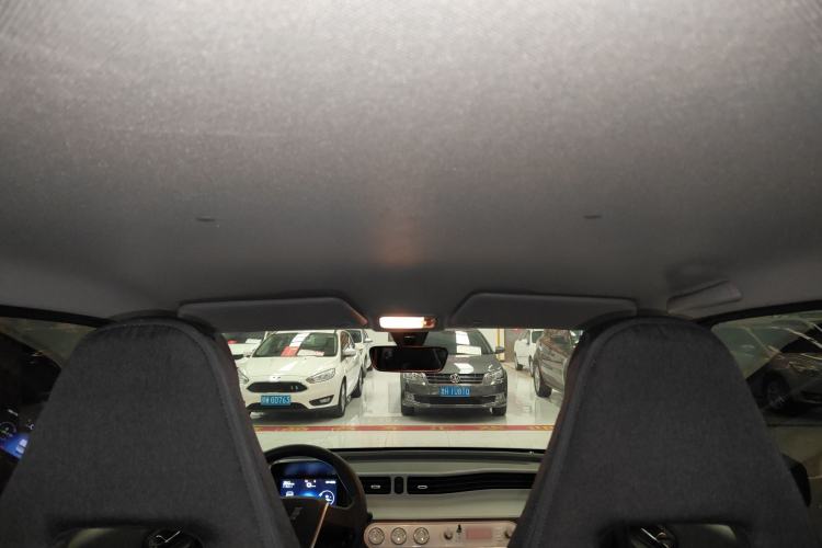 Used Wuling Hongguang MINIEV 2022 Macaron Premium Model – Lithium Iron Phosphate