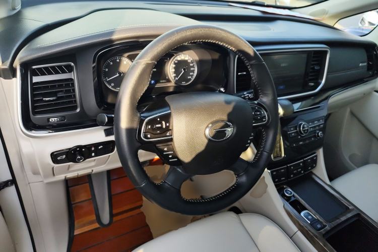 Used GAC Trumpchi M8 2018 320T Luxury Edition
