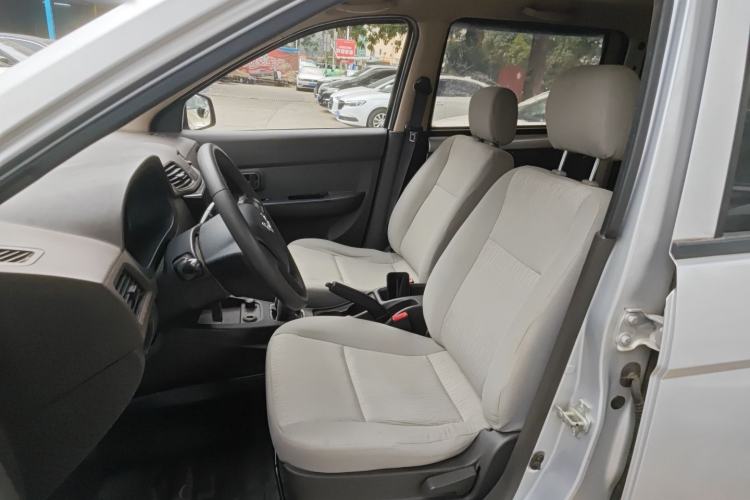 Used Wuling Hongguang 2015 1.5L S Basic Version China V Standard
