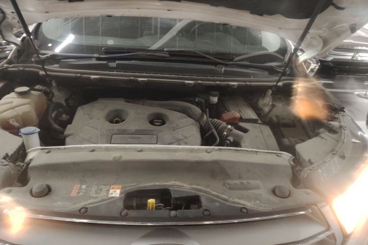 Used Ford Edge 2018 Facelifted EcoBoost 245 Two-Wheel-Drive Platinum Edition 5 Seats China V Emission Standard
