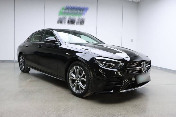Used Mercedes-Benz E-Class 2021 Restyled E 300 L Sporty and Stylish Edition
