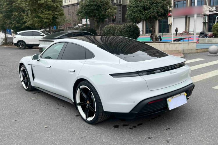 Used Porsche Taycan 2022-Year Updated Taycan
