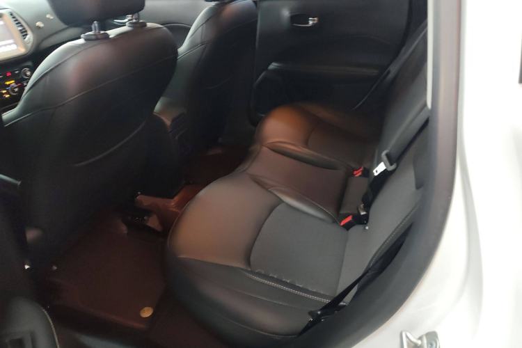 Used  Compass 2020 220T Automatic Leading Edition
