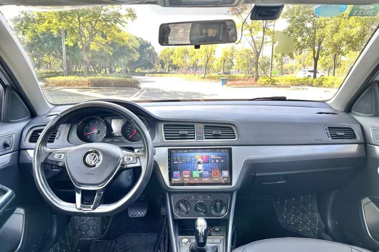 Used Volkswagen Gran Lavida 2017 1.6L Automatic Comfort Edition